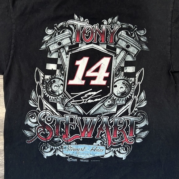 NASCAR CHASE AUTHENTICS TONY STEWART MEN’S MEDIUM T-SHIRT - Picture 5 of 5